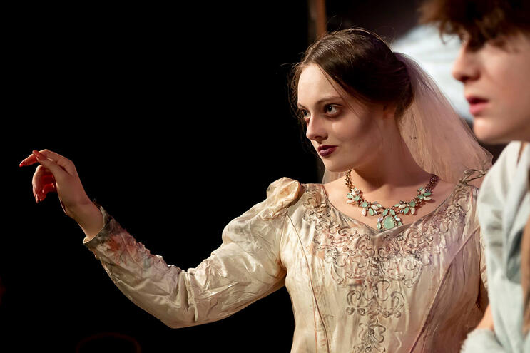 GREAT EXPECTATIONS (2022)